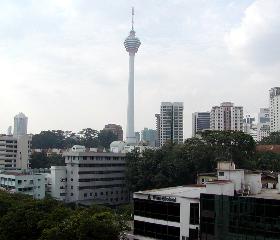 �z�e���̕������猩����KL�^���[