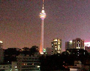 ���KL�^���[