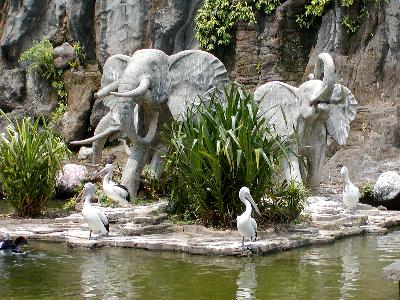 ���O�i��������: �Q�[�g������Ă����̏ۂ̑�