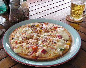 Poolside Restaurant Pizza