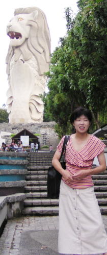 Merlion tower at Sentosa