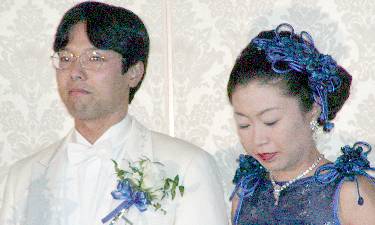 ���F������